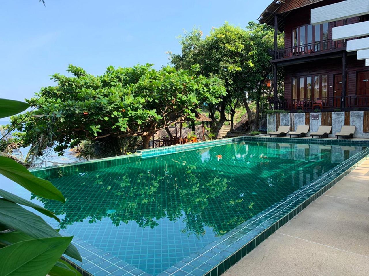 West Coast Beach Resort Ко Панган Екстериор снимка
